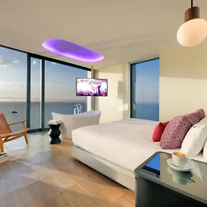 Hard Rock Ibiza 5*, Playa d'en Bossa Spagna