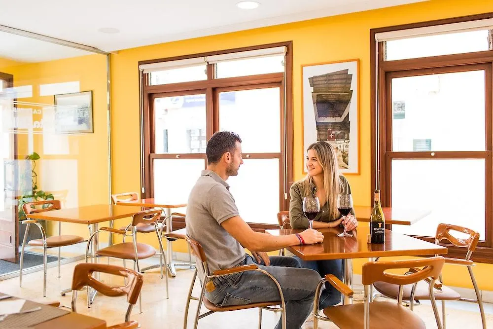 Sagitario Hostal Ciutadella Hostel